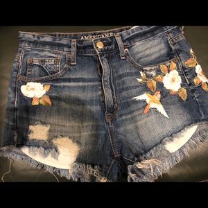 American Eagle Vintage Hi-Rise Festival Short